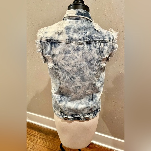 Blue Identity Denim Vest Womens Size Small - Picture 2 of 9